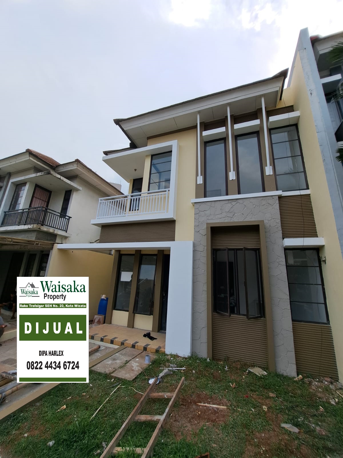 Rumah Dijual Di Legenda Wisata 2 lt siap huni sudah renovasi