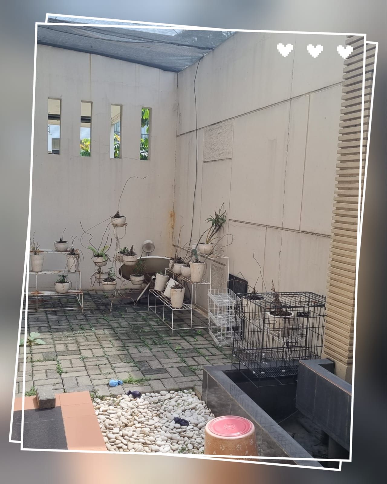 rumah-kota-wisata-hoek-mewah-depan-taman